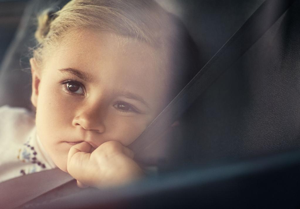 BIZTONSÁG Biztosan megérkezik Volvo biztonságban Távolsági busszal utazni a közúti közlekedés legbiztonságosabb módja.