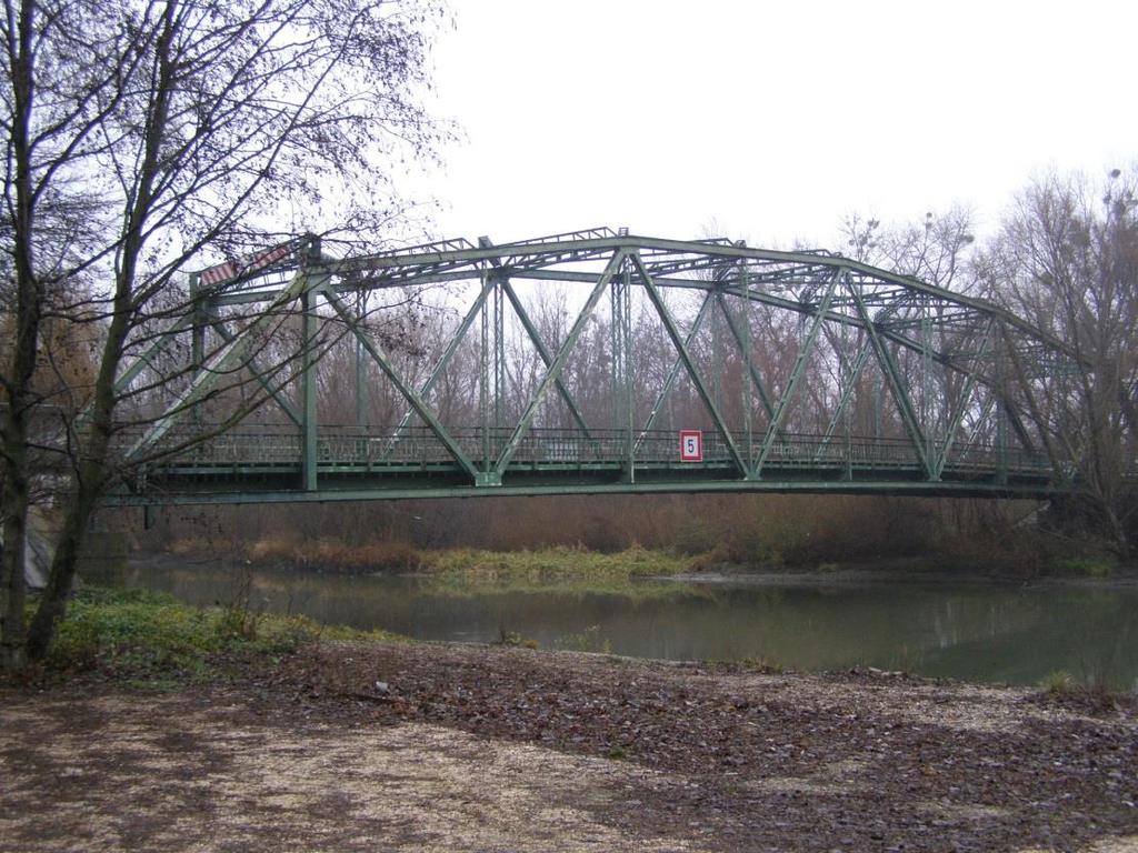 4+4./ Máriakálnoki Mosoni-Duna híd 1406. számú Mosonmagyaróvár-Máriakálnok összekötő út 1+202 kmsz.-ben [tsz.: 3138].