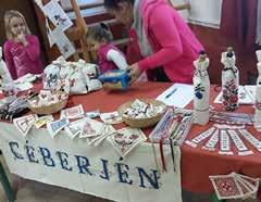 Local products made with cross-stitch embroidery 