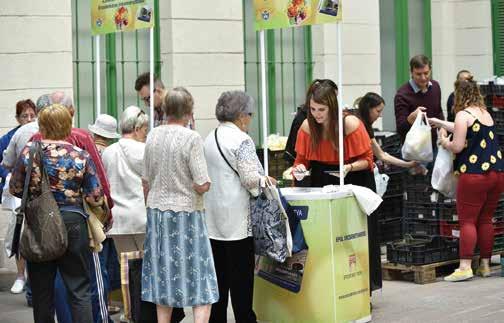 Bszámoló Sokszínűség a Dobsuliban az Erasmus+ pályázat tükrébn A kéttannylvű oktatás mlltt multikulturális szmléltéről is hírs az Erzsébtvárosi Kéttannylvű Általános Iskola Dob utcai részlg, a