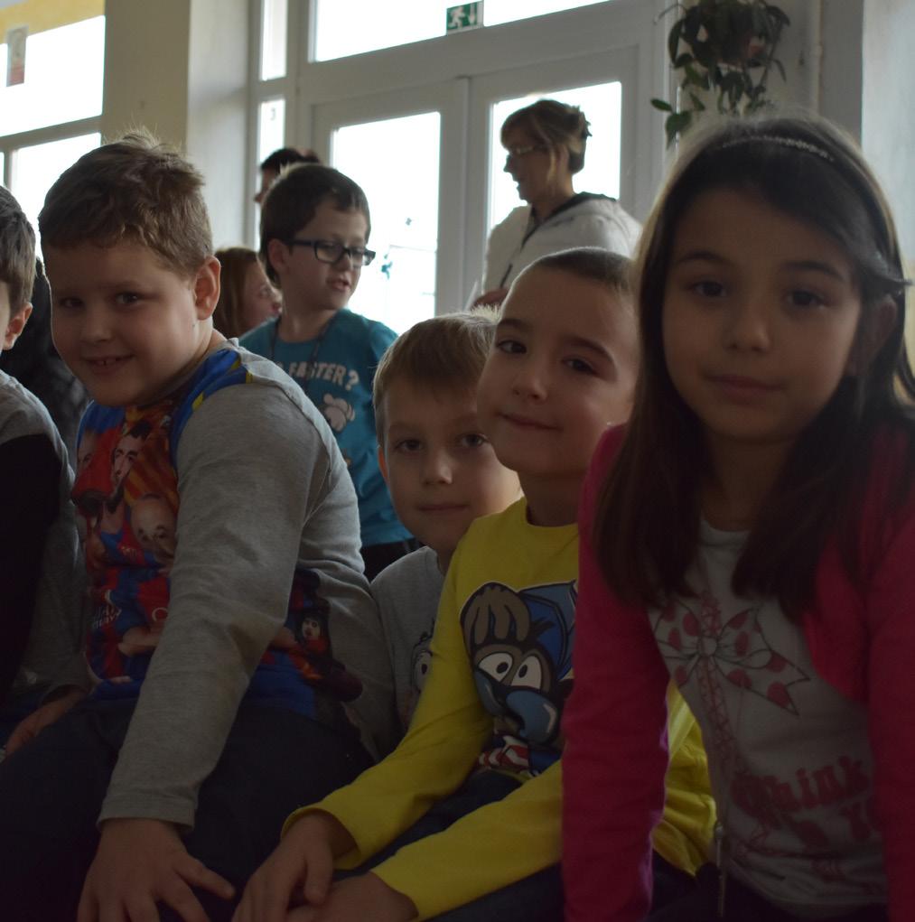 BEIRATKOZÁSI PROGRAM A Rákóczi Szövetség Beiratkozási Programja 2004 óta zajlik kolai ünnepségek keretében vehették át a magyarországi annak érdekében, hogy minél több külhoni magyar család civil
