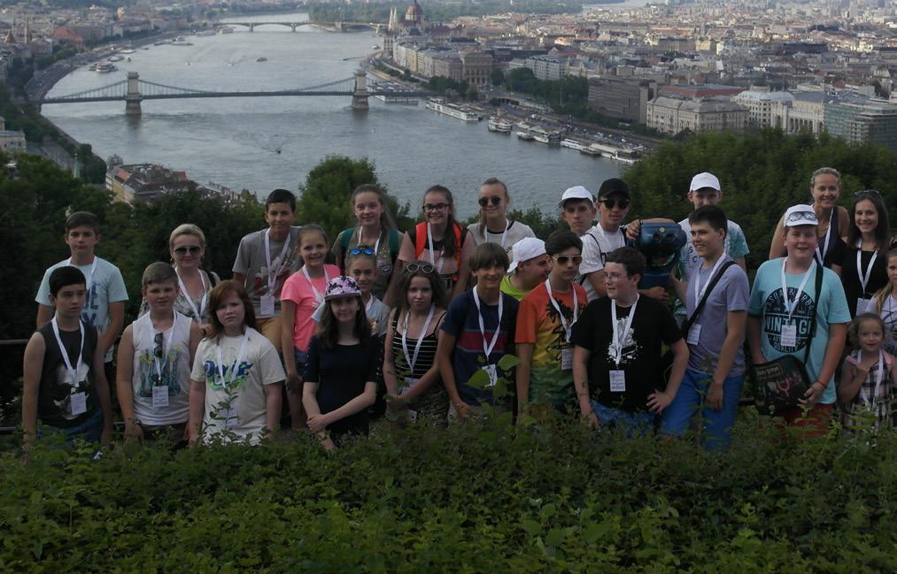 vetség támogatásairól. Martényi Árpád részt vett az újpesti Városházán tartott Esterházy-megemlékezésen. Május 13-án Martényi Árpád részt vett a máriaremetei (II.