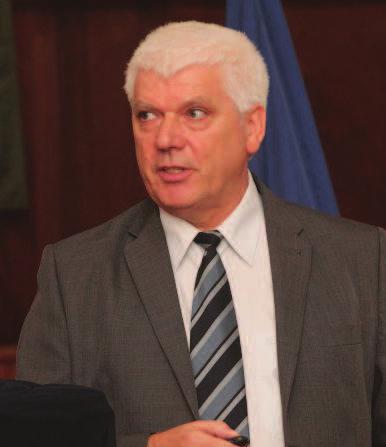 FARKAS ISTVÁN az Energetikai Tudományos Bizottság elnökhelyettese PÁLFY MIKLÓS a Solar-System Kft. ügyvezető igazgatója VARGA PÁL a Naplopó Kft.