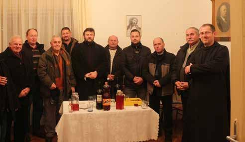 eltávolodtunk egymástól. 3. A falak nem állnak örökké.