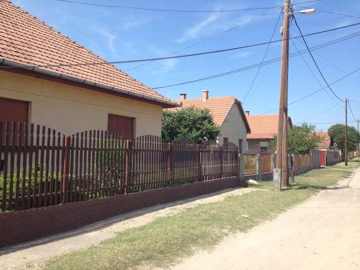reklámokat is.