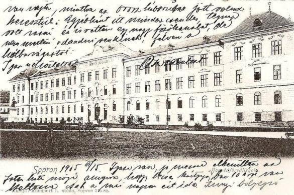 területe 1905-ben 144.