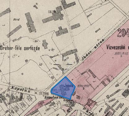 egyaránt lehettek, a telkek topográfiai jellegzetességei miatt azonban mégis külön csoportot képeztek, mivel nem voltak olyan könnyen megközelíthetők, s az építkezés és a telek megfelelő kihasználása