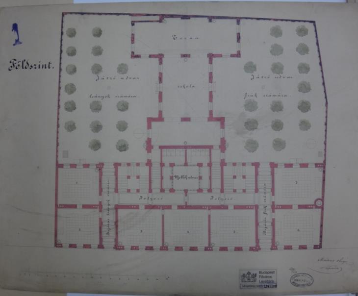 találunk a budapesti Medve utcai iskola 1875-ös tervrajzán is, noha az a felirat szerint játszóudvarként szolgált (24. ábra). 222 24. ábra: A Medve utcai iskola helyszínrajza, 1873. (BFL XV. 17. d.
