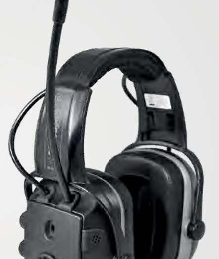 Intrarea audio externă permite conectarea unui mp3 player, telefon celular, etc. Design ergonomic, uşor de reglat. Bandă de fixare pe cap ajustabilă, telescopică.