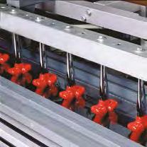 Darabonkénti vizsgálat VDE szabvány 1000 V IEC 60900:2012 alapján Hidegen ütésvizsgálat Itt a PVC anyag szívósságát vizsgálják. A -25 C -ra lehűtött szerszámra egy darab súlyt ejtenek.