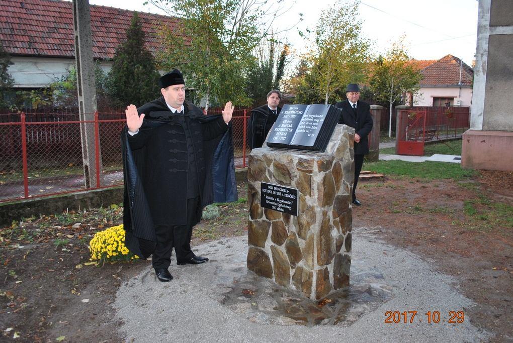 XI. évf. 10. szám 5.