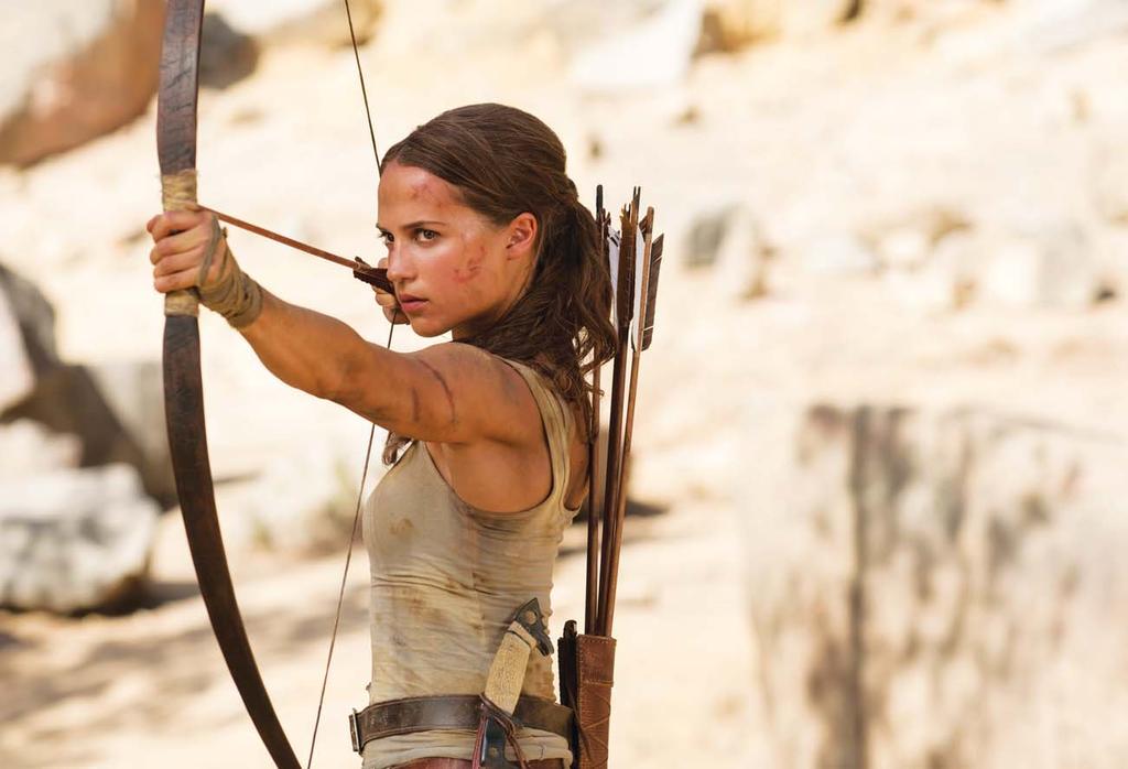 10 Korábban a Tomb Raider videojáték jogai a Paramount stúdiónál voltak, ők készítették a két fi lmet Angelina Jolie-val.