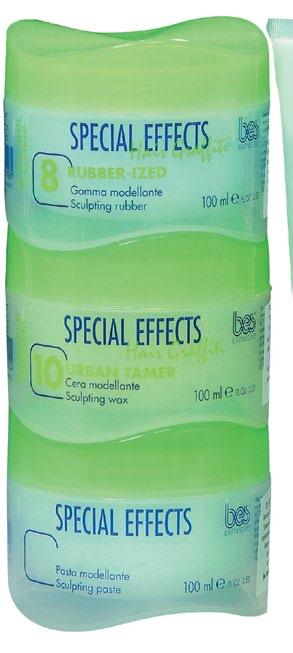 Megmosott, törölközőszáraz hajon kell alkalmazni. Néhány centiméter távolságról spriccelje a tincsek tövére. Csomagolása: 200 ml-es flakon.