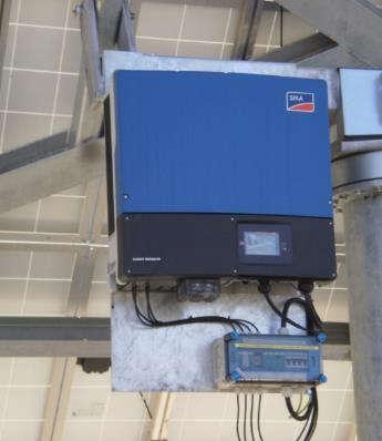 PÉLDA: INVERTER MŰSZAKI ADATOK Kimenet (AC) AC névleges teljesítmény (@ 230 V, 50 Hz) 10000 W Max.
