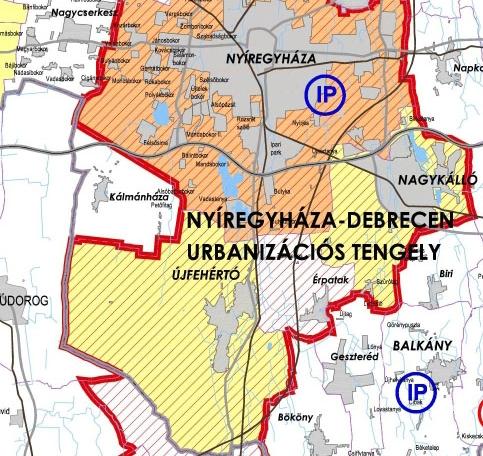 3. Helyszín és a projekt bemutatása A módosítással érintett terület a belterület déli oldalán, a Hadházi-csatorna 4.sz. főközlekedési út Vörösmarty utca külterületi szakasza által közrezárt tömbben helyezkedik el.