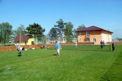 Granty projekty 9 tnania organizované pre rodiny slúžili prekonanie existujúcich bariér a na pomáhanie lepšej komunikácie.