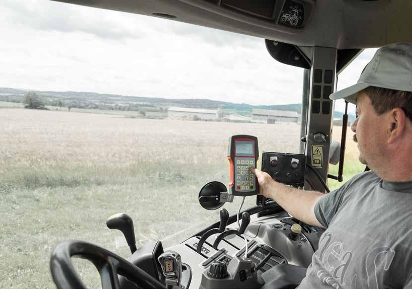 Bedienterminals Osztályon felüli kezelési kényelem Mit der neuen Terminal-Generation von PÖTTINGER hat der Landwirt auch an langen Arbeitstagen alles perfekt im Griff.