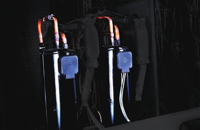 EMELKEDŐ hatékonyság és kényelem Továbbfejlesztett főbb alkatrészek: kiemelkedően energiatakarékos működés és áttervezett