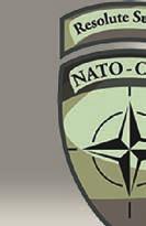 hűen közös ceremónián vehette át a békefenntartó tevékenységért járó NATO Balkán medálokat.