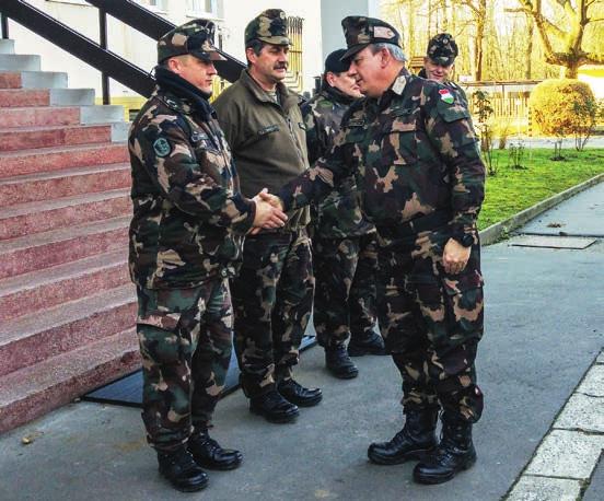 PARANCSNOKI VIZIT Horváth Gábor dandártábornok, az MH 25. Klapka György Lövészdandár parancsnoka látogatást tett a Dunántúli Ideiglenes Alkalmi Kötelék DIAK állományánál.