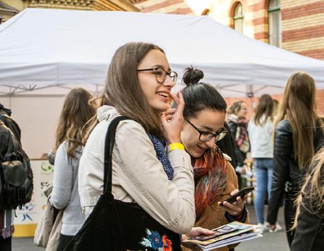 Természettudományi Kar Szociológia alapképzési szak A szociológia alapképzési szakra a társas lét, a társadalmi világ jelenségei iránt érdeklődő fiatalokat várjuk.