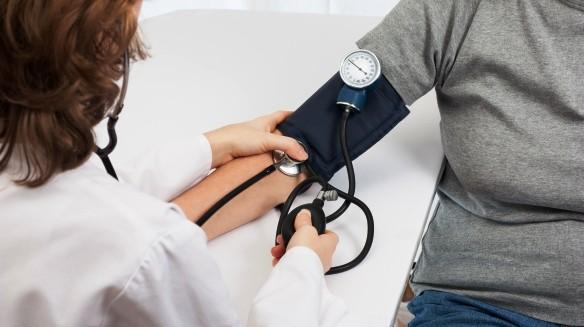 A vérnyomásmérés jelentősége A hypertonia a legjelentősebb kardiovaszkuláris rizikófaktor Felismerésével