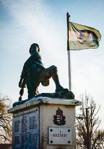 Aukciósház 221. online árverés 23460 sz. tétel (2014. december) 839. Mátyás és Beatrix találkozása, 1919 falra vitt szénrajz Dénes 275. sz. tétel 840.