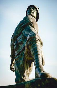 919 Belvárosi Aukciósház 1997. május 12., 146. sz. Szobrászat 842. Pietà, 1919 terméskő, megkezdett állapotban Dénes 1939. 272. sz. tétel: özv.