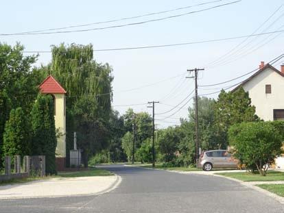 telekhatárig.