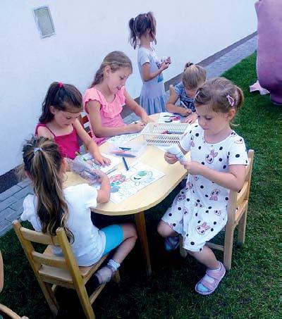 000 Ft összegű tagsági díjat a város éves költségvetéséből biztosítja. A képviselő-testület felkérte Győriné dr.