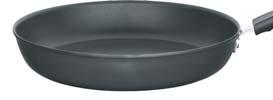 FUNCTIONAL FORM Functional Form serpenyők Kerámia tűzhelyhez optimalizálva Serpenyő 24 cm, kerámia tűzhelyhez Magasság: 445 mm Hossz: 47 mm Szélesség: 252 mm Súly: 850 g Db/doboz: 6 SAP: 1015336