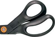 KERT/HARDWARE Kert/Hardware ollók Virágvágó olló S28, 19 cm Magasság: 20 mm Hossz: 250 mm Szélesség: 75 mm Súly: 80 g Db/doboz: 5 SAP: 1001544 Hardware olló, 25 cm Magasság: 320 mm Hossz: 20 mm