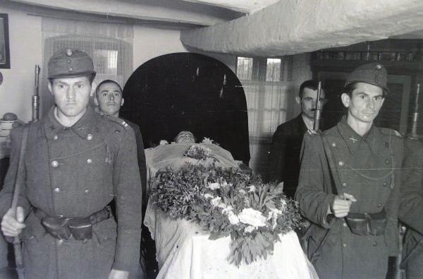 hivatalos verziót. Június 6.