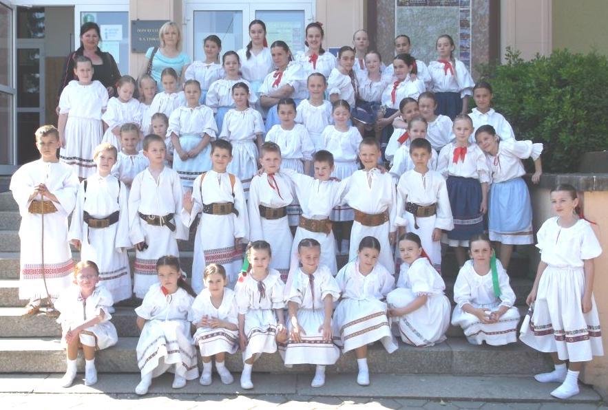 Súbor sa pravidelne zúčastňoval na okresných, krajských i celoštátnych súťažiach, prehliadkach a festivaloch (1949-Celoštátna súťaž STM Ostrava, 1957 krajská prehliadka ĽUT v Banskej Bystrici, 1957-