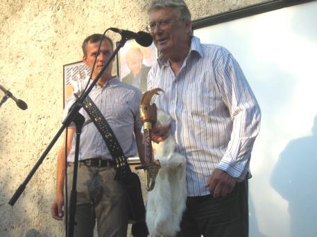 strana 8 REKUS Pokr. zo str.7...predovšetkým starostovi Andrejovi Kulikovi a Ľubici Zubkovej.