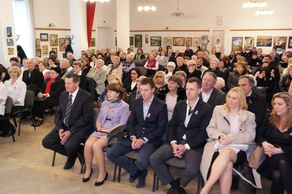 Richlik Gábor (1960) és báttyja, Richlik István (1958) valamint Bozsik József (1952); Füribau Invest Kft. (Cjsz.: 13 09 150783, székhely: 2377 Örkény, külterület tér 0373/80., alakulás dátuma:2011.