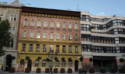 Fókuszban: Erzsébetváros mesélő utcái Almássy tér A nagyjából háromszög alakú teret 1879-ben alakították ki, s néhány évvel később nevezték el a debreceni országygyűlés egykori elnökéről, Almásy
