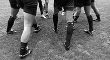 által üzemeltetett Borsodi Műfüves Futball Aréna 2db, a legmodernebb műfüves borítású, 20x40 m-es labdarúgó pályával, öltözőkkel, a hangulatos Aréna büfével és sörterasszal várja a sportolni és