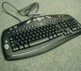 MÉLYVÍZ Piactér LOGITECH MEDIA KEYBOARD Herta Számítéstechnika 06-1-239-8028 5 000 Ft+áfa http://www.herta.hu NOKIA 7200 G. Nokia Network Magyarország Kft.