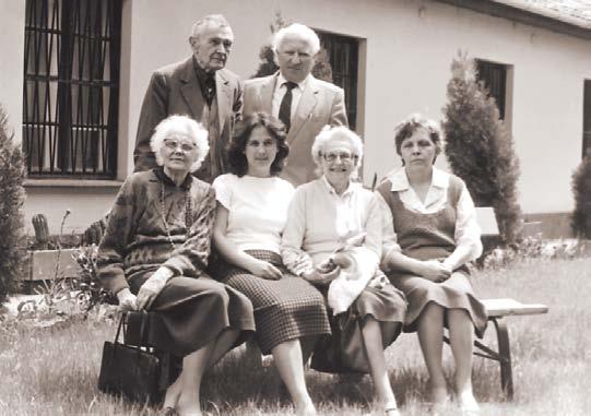 1976-ben indította útjára a nagy sikerű Jászsági Füzetek című sorozatot, amelynek igazgatósága alatt 19 kötete jelent meg.