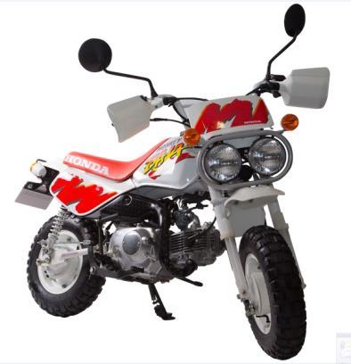 1991 Megkezdődik az Off-Road stílusú, dupla első fényszóróval megspékelt
