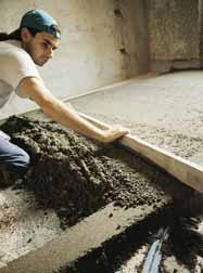 Úsztatott, csúsztatott vagy kötött esztrichek készítése meglévő vagy új szerkezeti betonra a nedvesség-érzékeny (parketta, PVC, linóleum, szőnyegpadló, gumi) vagy bármilyen egyéb burkolat fogadására,