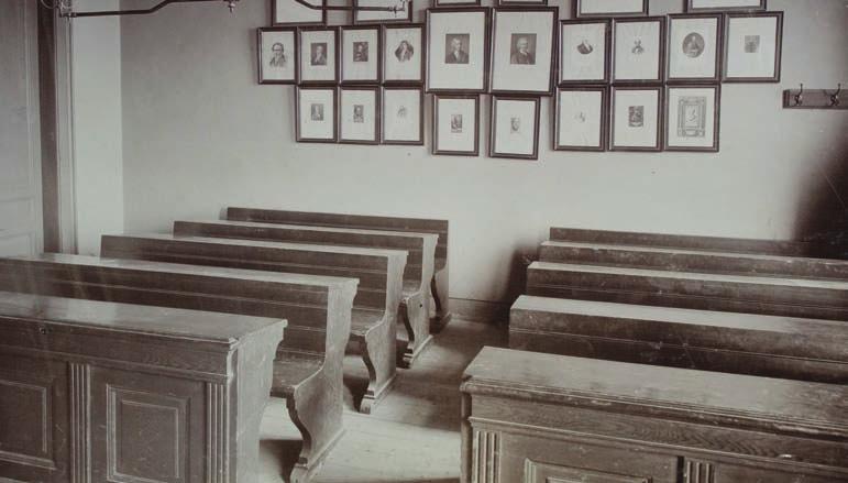 Sáska Géza (ELTE): Az eszményi pedagógus, és képzési rendszerük eszméje, politikai közege az V. Nevelésügyi Kongresszuson 1970-ben, valamint a következményei II. SZEKCIÓ Elnök: Dr.
