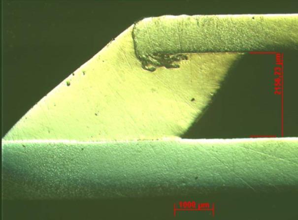 - 29-17. ábra Horganyzott lemezek kötése, 1,5 mm és 0,8 mm lemezvastagsággal és 2 mm illesztési réssel. CuSi3 forraszanyag [24]