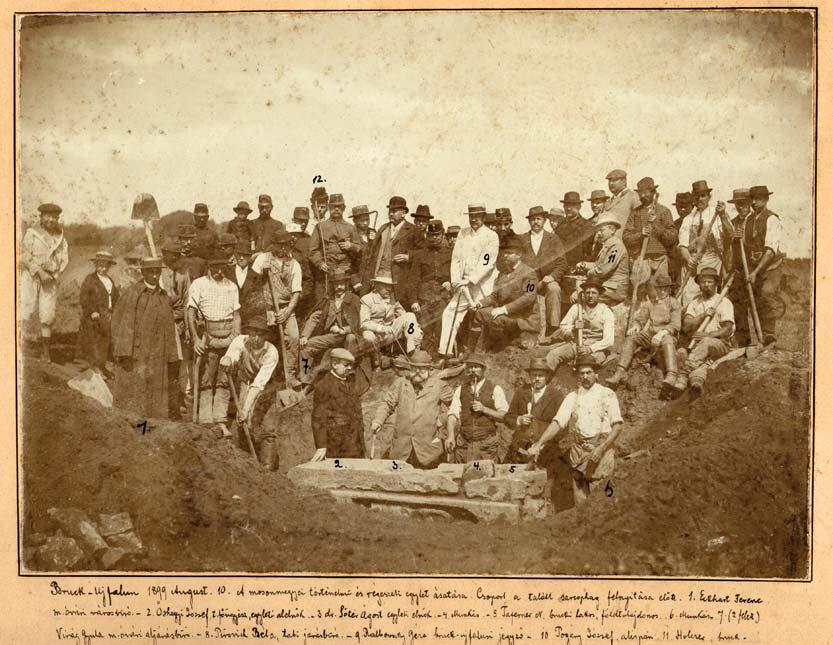 tár. 1906-ban megalakult a Mosonvidéki Takarékpénztár, Pálffy Sándor gróf elnökletével. 1918.