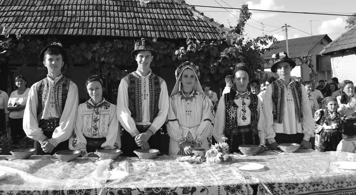 Andreea Vilcovschi / Anuarul presei sălăjene 2016 217 Andreea Vilcovschi Magazin Sălăjean Adevărul Nunta străbunicilor, recreată în detaliu după 75 de ani.
