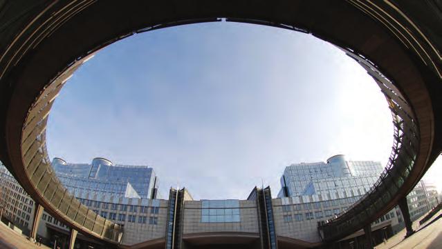 Európai Parlament, Brüsszel: Antall József és Willy Brandt épületszárny A modern épületek mellett érdemes külön figyelemben részesíteni az Európai Parlament brüsszeli székházának új épületét, melynek