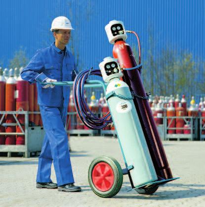 Továbbá mi biztosítjuk Önnek a szükséges eszközöket (az automatzált gázellátástól a fali elvételi helyig) és a gázelosztó rendszerek tervezését, telepítését, üzemeltetését, felülvizsgálatát, melyek