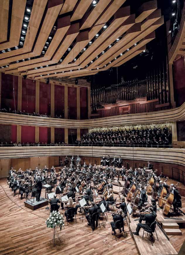 Kedves Közönségünk! Világsztárok, különleges repertoár, teltházas koncertek ez jellemezte a Concerto Budapest elmúlt évadát.