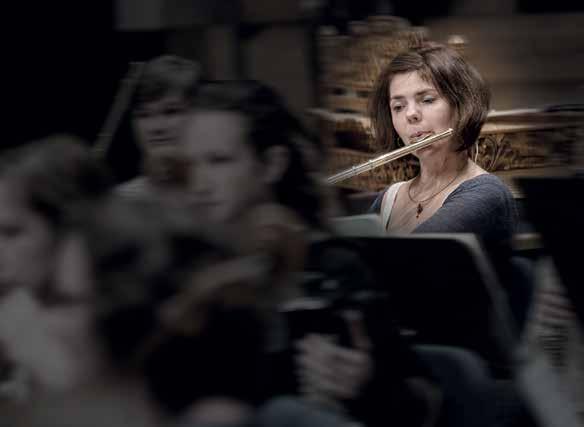 A kvartettel felléptünk a világ számos országában, és 1997-ben első díjat nyertünk a Yehudi Menuhin elnökletével megrendezett londoni vonósnégyes-versenyen. 2000-ben Liszt Ferenc-díjjal tüntettek ki.